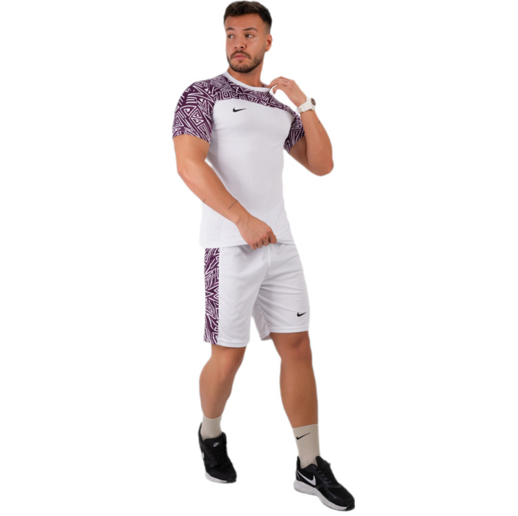 پیراهن و شورت ورزشی نایک